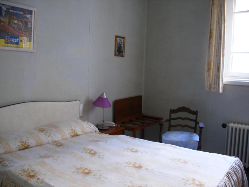 Hotel Modern Concarneau Room photo